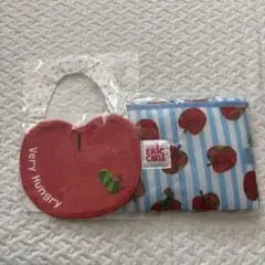 はらぺこあおむし　オムツ替えマット　スタイ