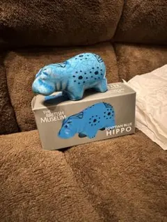 大英博物館　EGYPTIAN BLUE HIPPO (品切れ多の超人気レプリカ) 直営店に限定 大英博物館 EGYPTIAN BLUE HIPPO (品切れ多の超