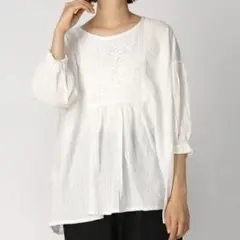 美品！Samansa Mos2レース貼りバフスリーブブラウス