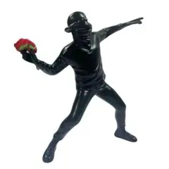 Banksy バンクシー 花を捨てる少年 フィギュア 像 ブラック