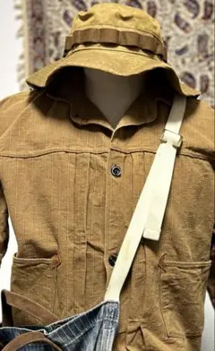 Item thumbnail for item 36271906-78b9-4303-a38c-32b69d216147