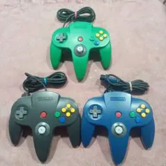 64コントローラー　3色3人分