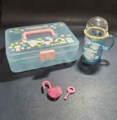 レトロ　サンリオ　シナモロール　プラ小物入れ