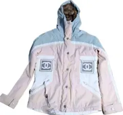 ベ*ル様 CHANEL スキーウェア(レディース)38サイズ 2025年最新】シャネル ウィンタースポーツの人気アイテム - メルカリ