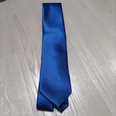 PERRY ELLIS PORTFOLIO　ネクタイ 青　アメリカ購入