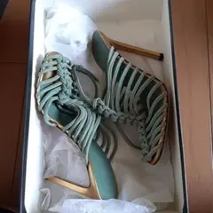 Gucci サンダル