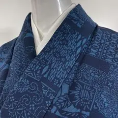 【着】8476u 着物 小紋 作家者 落款入 唐花 幾何学文様