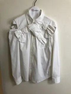 ブラウス