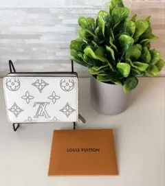 Item thumbnail for item f39d6598-207c-4e43-8014-5f27a0957f7a