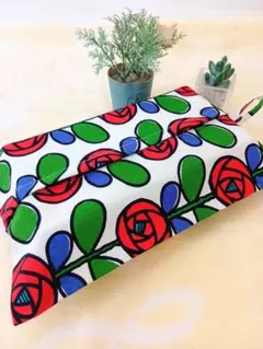 ボックスティッシュカバー(モダンローズアイボリー)
