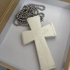 SCULPTOR ストラップ ホワイト　ネックレス