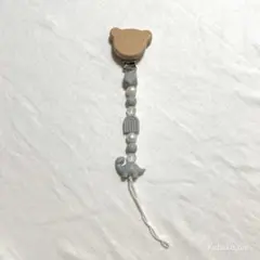 おしゃぶりホルダー