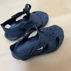 Nike キッズ ブラック サンダル