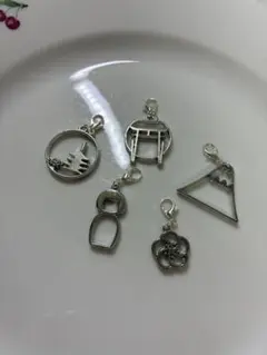 日本　和　梅　こけし　富士山　神社　チャーム5個セット　キーホルダー