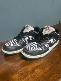 QUARTERSNACKS × NIKE SB DUNK LOW PRO QS
