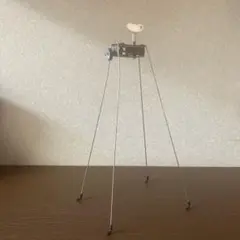 金属製ゼンマイ式三脚おもちゃ