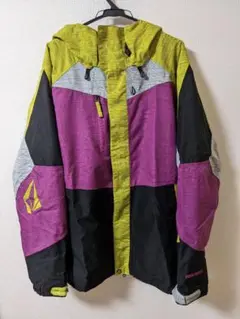 VOLCOMスノーボードウェア