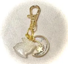 Item thumbnail for item f5fa6d4a-4906-4d3b-8ccf-5315c17d6206