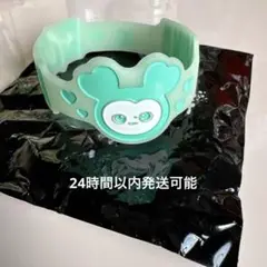 Item thumbnail for item 810d72df-c309-4fc1-8d81-75c5cde68a56