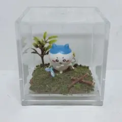 ちいかわチョコサプ　ハチワレ　ジオラマ＆ケース付き