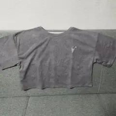 未使用　ショート丈Tシャツ　150センチ