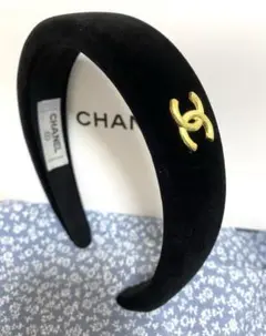 ノベルティ　カチューシャ　ブラック　ゴールド　ロゴ