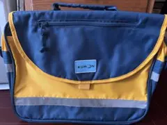 Item thumbnail for item 32892497-6e7a-40ba-aa99-1223383fe45f