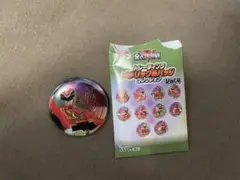 トレーディングメタリック缶バッジコレクション