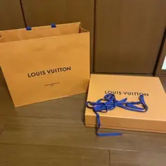 ルイヴィトン空箱、紙袋、リボン