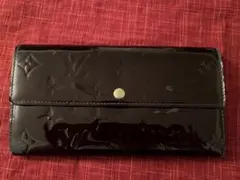 ルイ ヴィトン ヴェルニ 長財布