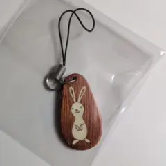 うさぎ　ウッド　螺鈿　ストラップ