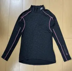 New Balance 長袖ハイネックウェア ブラック/ピンク