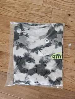 emis 半袖 半ズボン セット( 新品）