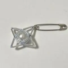 Item thumbnail for item 53216808-a4bb-4a25-8d06-5b17a45cf3fa