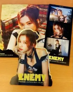 TWICE〜サナ ENEMY B盤 封入3つ折りポスター他