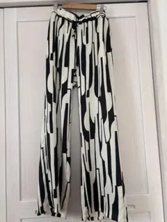 Lallia Mu パンツ Mサイズ 新品 サイズ38