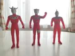 ウルトラマンフィギュア3体セット ウルトラマンレオ
