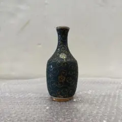 Item thumbnail for item bec0503e-c9fd-45b6-a2e6-7c7f23bc9d5e