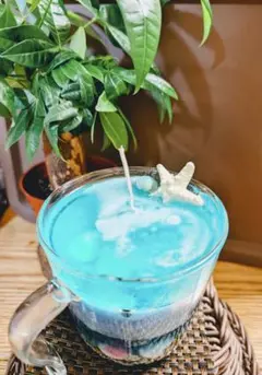 海をテーマにした青色キャンドル