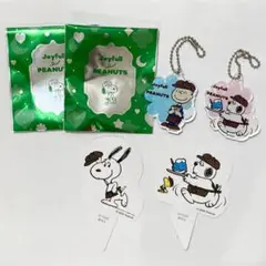 Joyfull×PEANUTS スヌーピー アクキー ピック 4点セット
