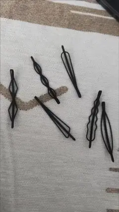 黒いヘアピン 6本セット