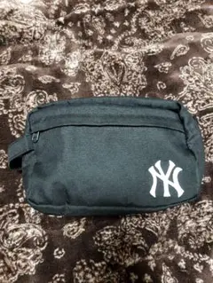 ポーチ中古です。