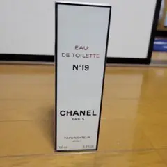 CHANEL EAU DE TOILETTE N゜19
