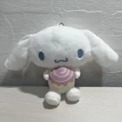 シナモロール ぬいぐるみ カップケーキ付き
