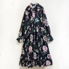 シンディベイビー　ワンピース　ロング　ボウタイ　花柄　黒　総柄　華やか
