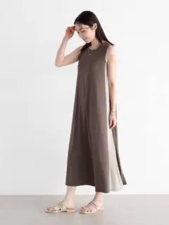 新品MEDOCoriginalサイドリブラインノースリーブカットワンピース　茶