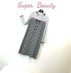 ✨新品極美品❣✨ピンクラインがキュート✨大人カワイイ洗練パリジェンヌ痩せ観え✨