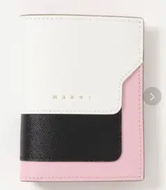 ほぼ新品 マルニ 二つ折り財布