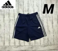 adidas ネイビーショートパンツ Mサイズ　限定お値引き