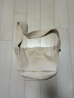 V.D.L.C メッセンジャーバッグ ベージュ